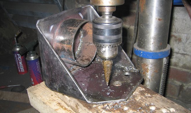 Большинство ступенчатых сверл способны просверливать металл толщиной до 4 мм