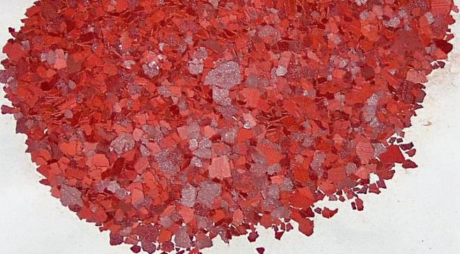 Хромовый ангидрид – реактив в виде красно-фиолетовых кристаллов. Расплывается на воздухе, гигроскопичен, очень сильный окислитель