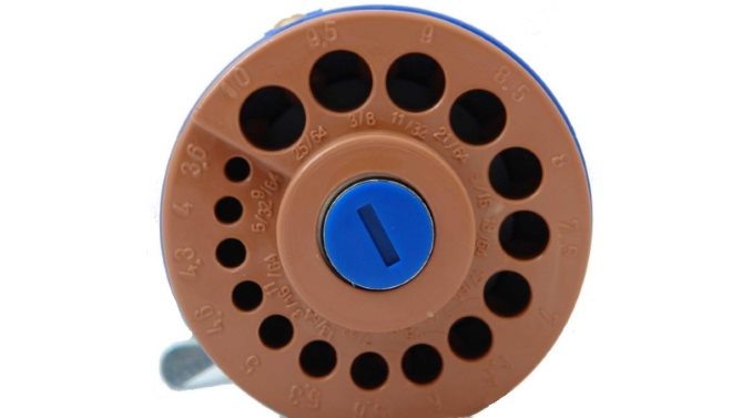 Обычно насадки могут затачивать сверла ходовых диаметров в диапазоне от 3 до 10 мм