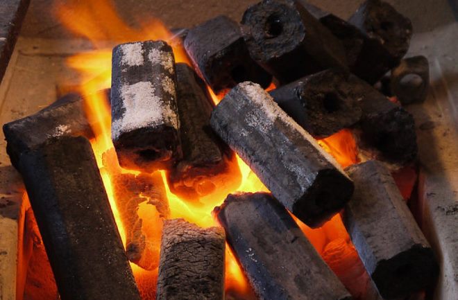 Топливные брикеты могут использоваться везде, где требуется продолжительное горение с минимальным выделением газообразных отходов