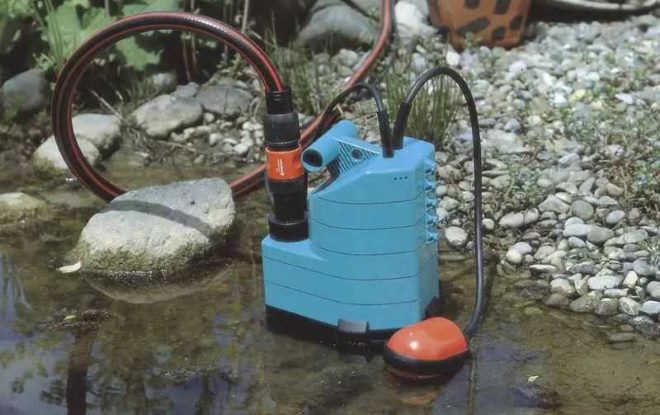 Дренажный насос способен работать даже при низком уровне воды